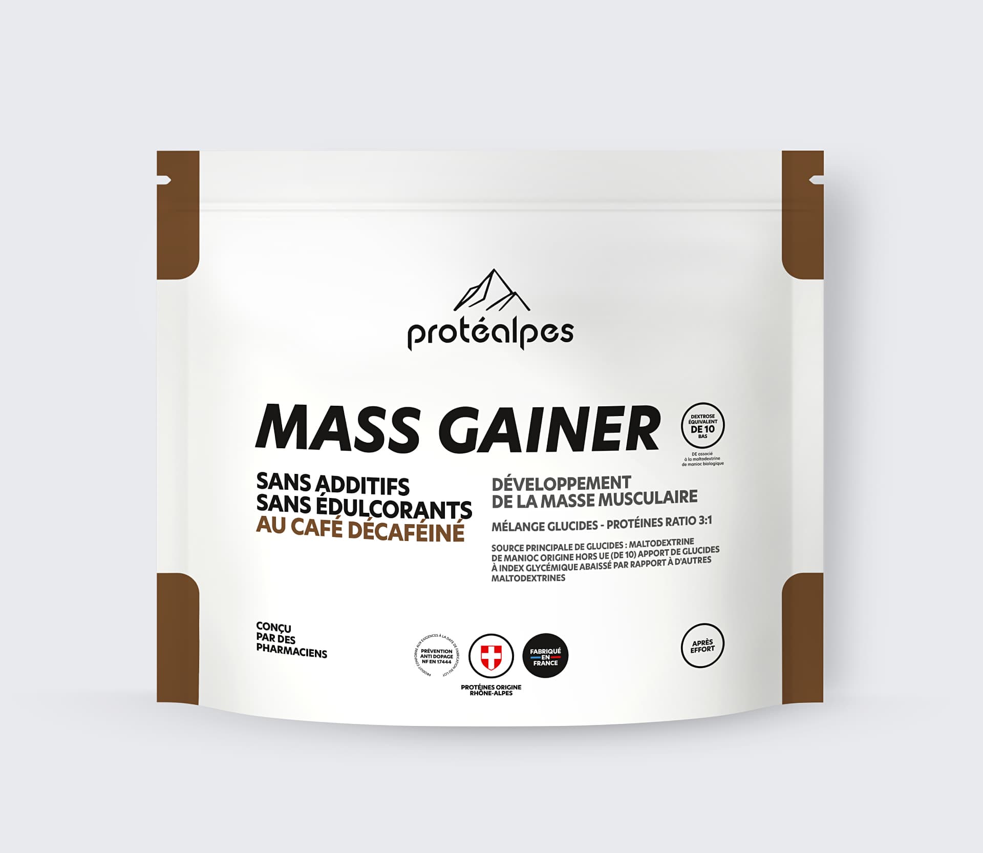 Emballage de Mass Gainer Protéalpes, sans additifs ni édulcorants, café décaféiné, nutrition sportive de haute qualité.