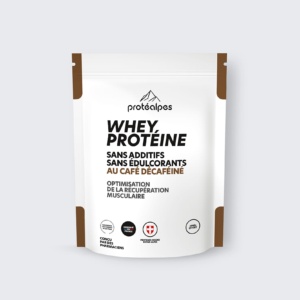 Bag of Protéalpes whey protein, decaffeinated coffee, no additives or sweeteners. Optimizes muscle recovery.